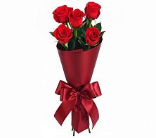 Букет 5 Красных роз Эдлесс Лав в Новогуровском