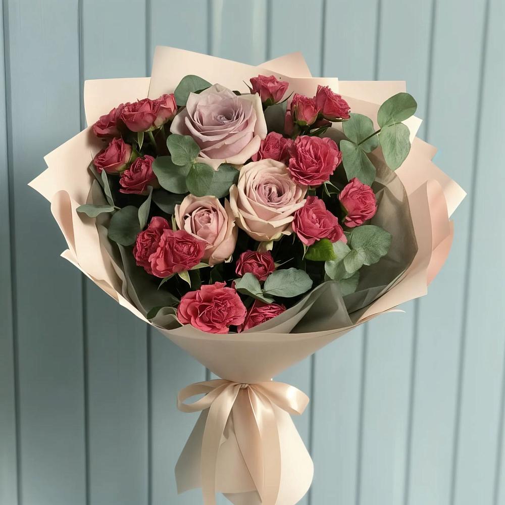 Букет цветов из: Гвоздики и Розы в Новогуровском