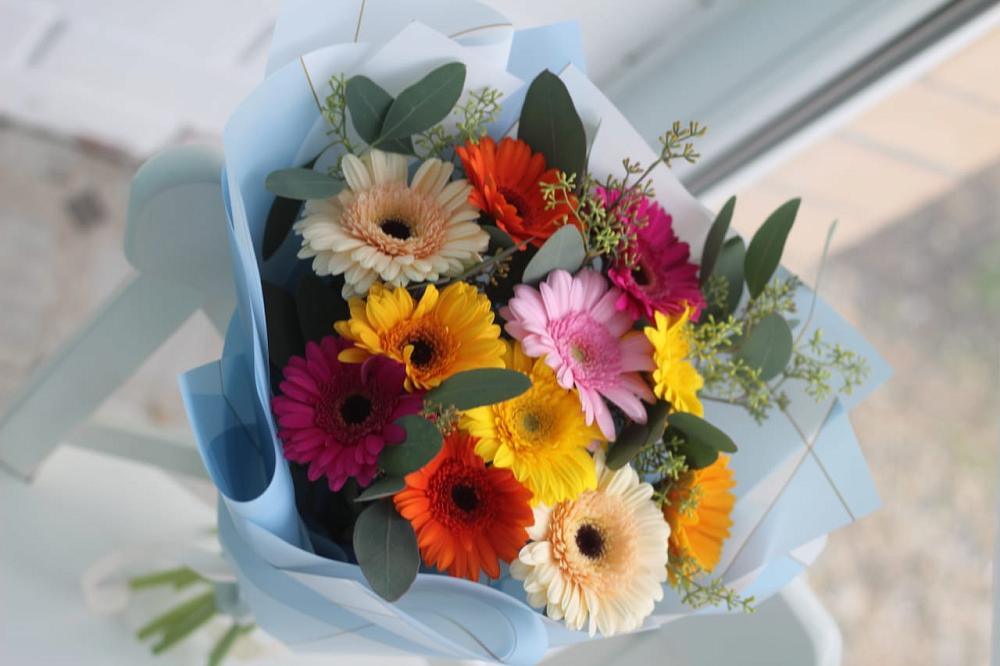 Букет цветов из: Герберы в Новогуровском