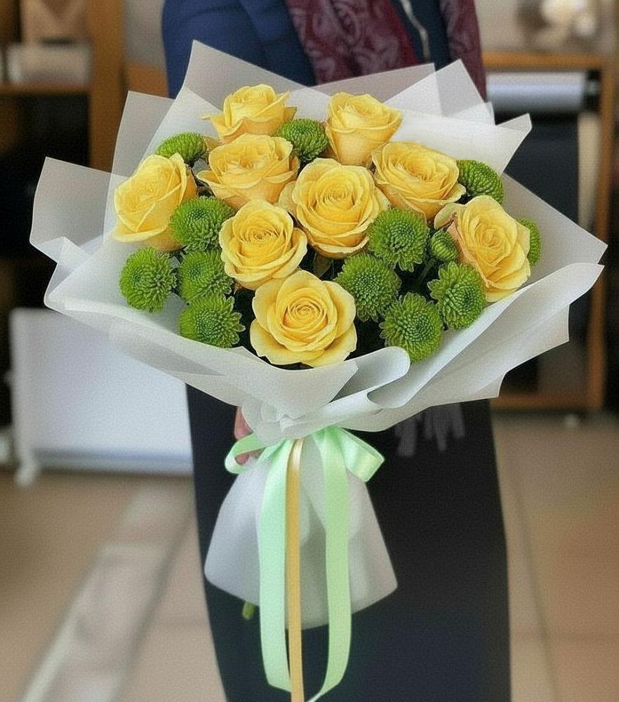 Букет цветов из: Хризантемы и Розы в Новогуровском