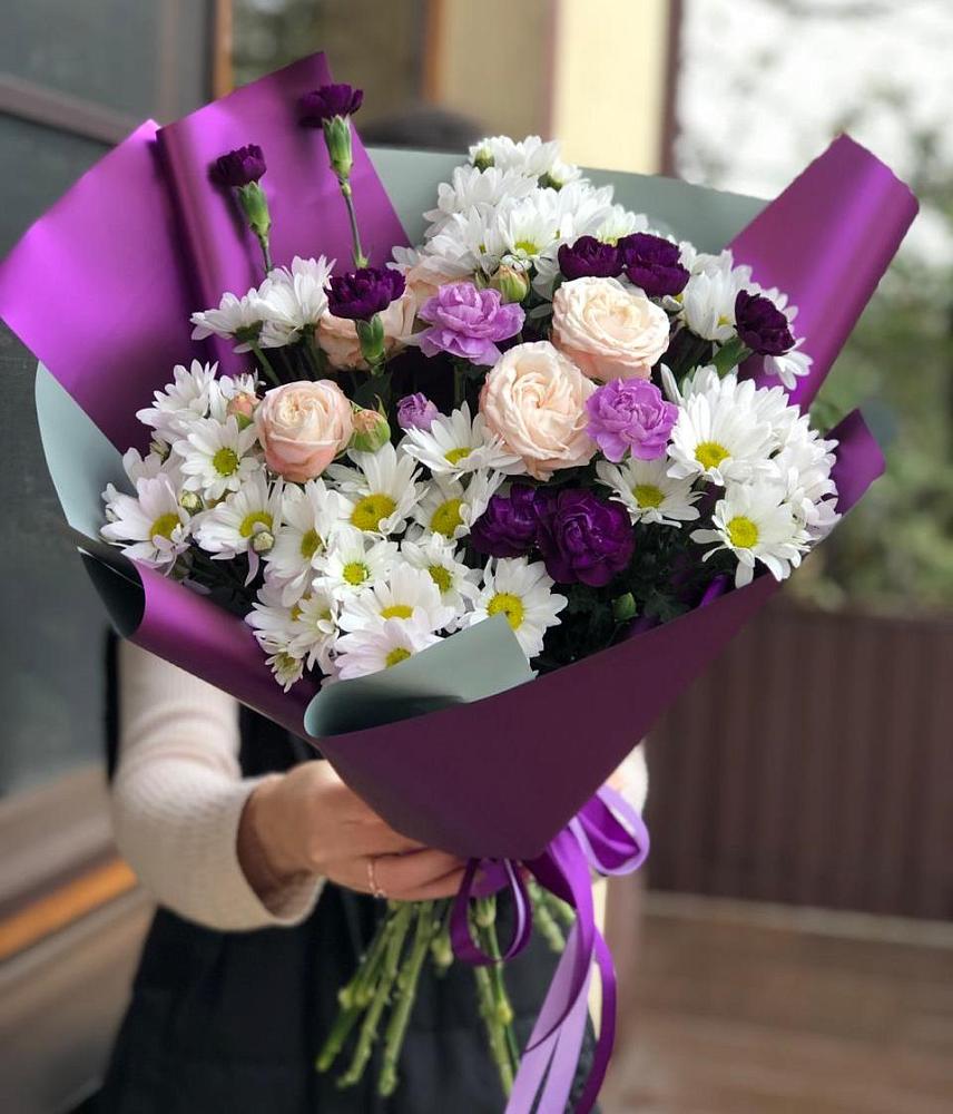 Букет цветов из: Хризантемы, Гвоздики и Розы в Новогуровском