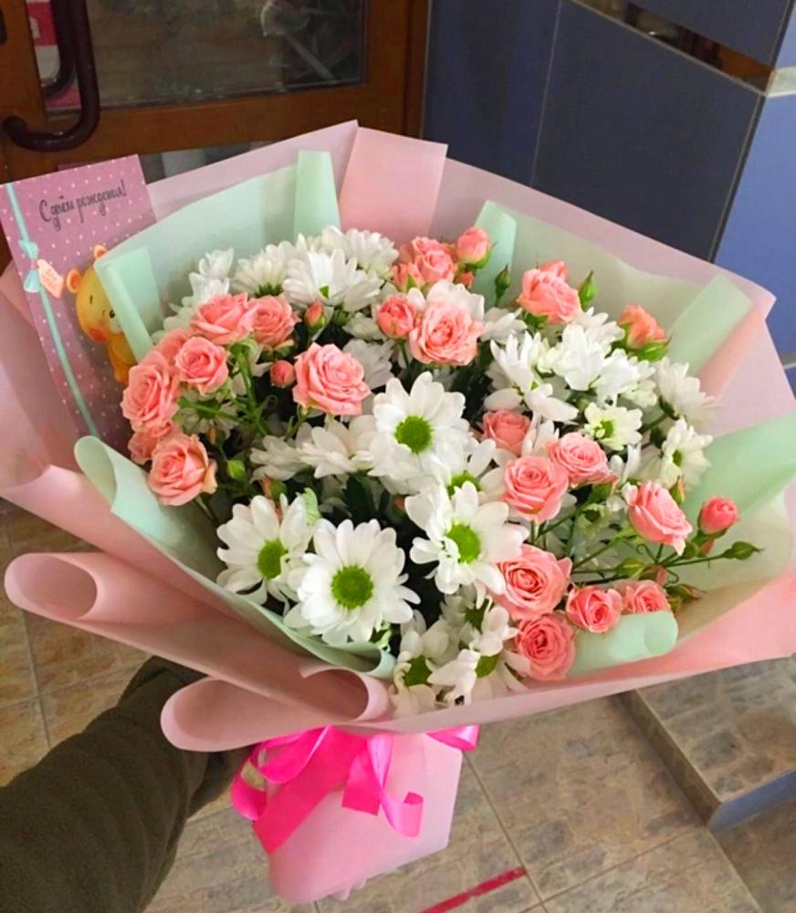 Букет цветов из: Розы и Хризантемы в Новогуровском