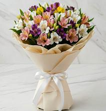 Букет цветов из:  Альстромерии в Новогуровском