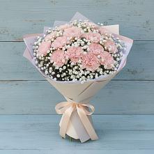 Букет цветов из:  Гвоздики в Новогуровском