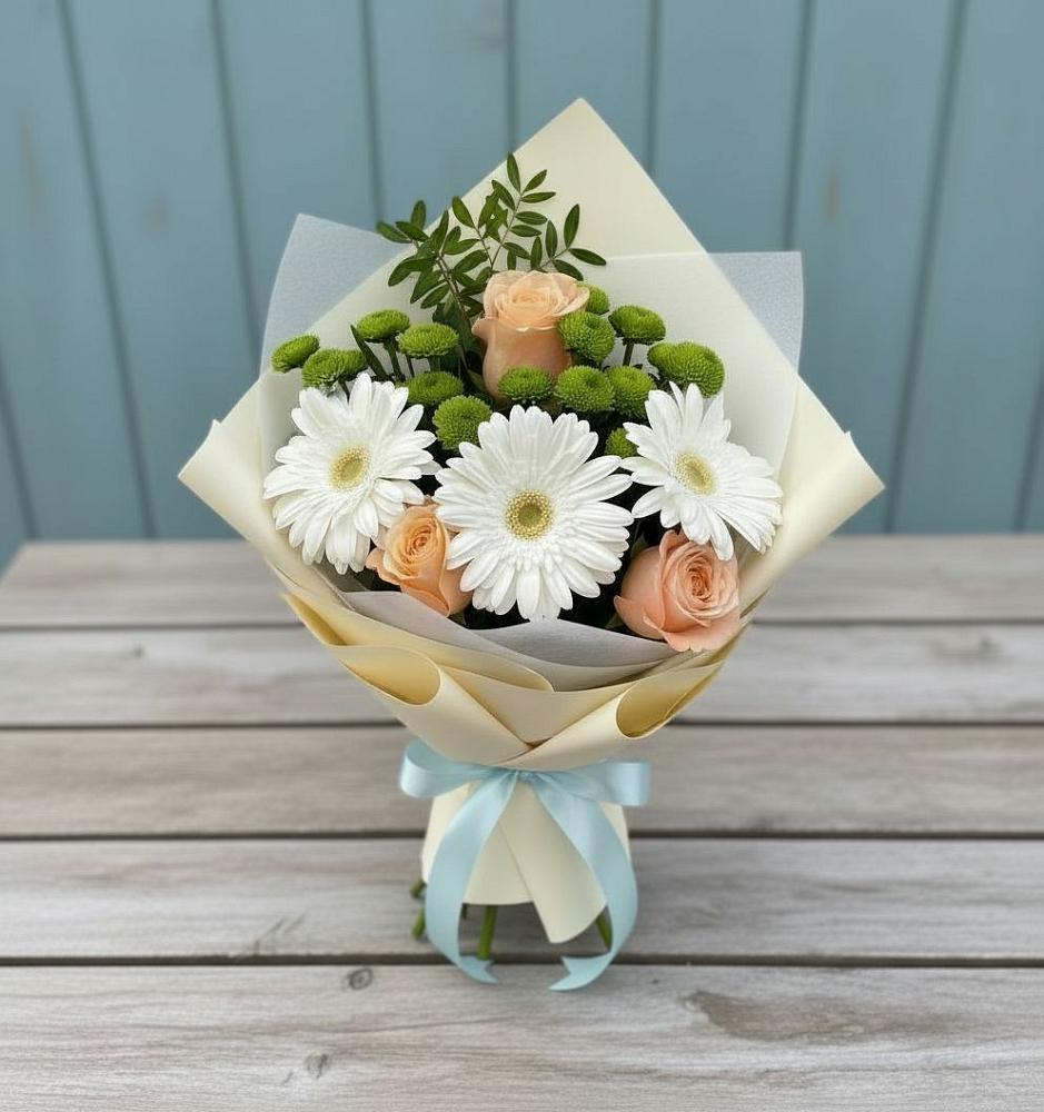 Букет цветов из: Герберы, Розы и Хризантемы в Новогуровском