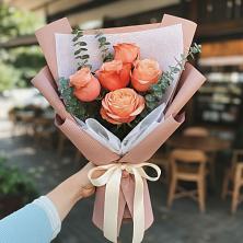 Букет цветов из:  Розы в Новогуровском