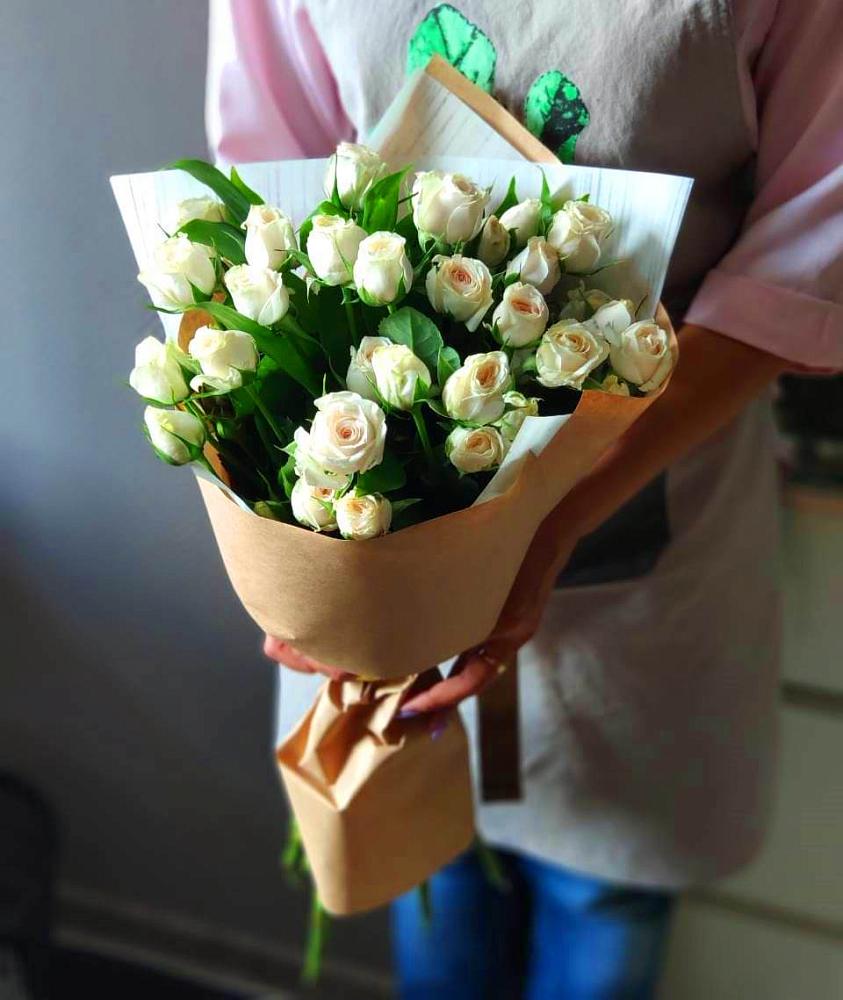 Букет цветов из: Розы в Новогуровском