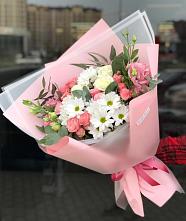 Букет цветов из:  Розы, Лизиантусы и Хризантемы в Новогуровском