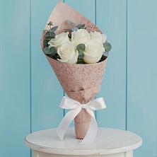 Букет цветов из:  Розы в Новогуровском