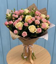 Букет цветов из:  Розы в Новогуровском