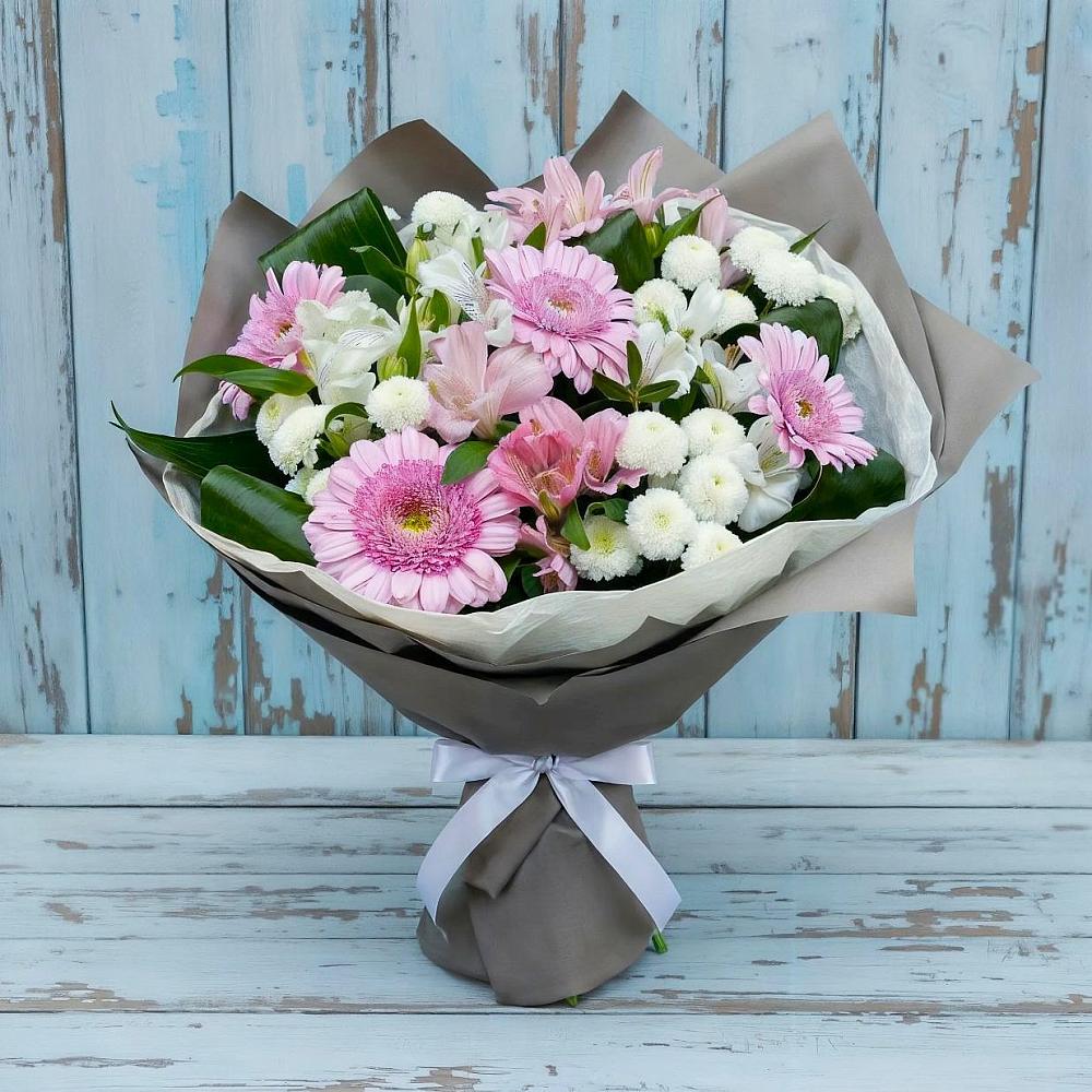 Букет цветов из: Герберы, Альстромерии и Хризантемы в Новогуровском