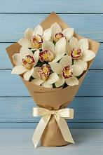 Букет цветов из:  Орхидеи и Розы в Новогуровском