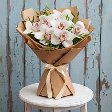 Букет цветов из:  Орхидеи и Розы в Новогуровском